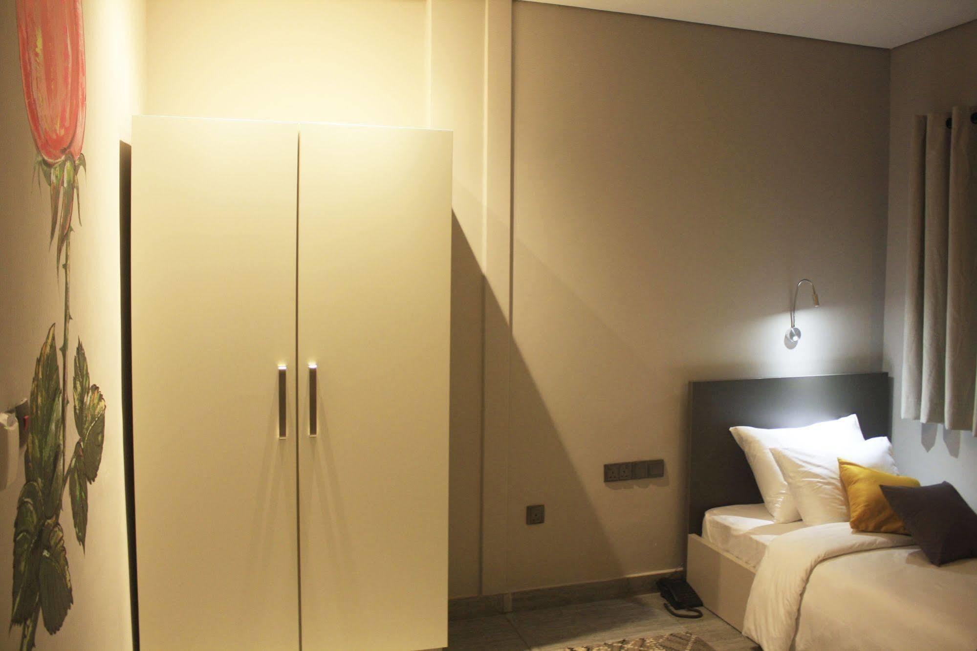 Urbano Hotel By Roots Wiaboman Exteriér fotografie